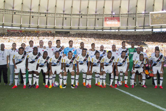 2015 - Após longo jejum, o torcedor do Vasco voltou a comemorar um título. Dessa vez, a equipe foi campeã carioca com uma campanha de 13 vitórias, 4 empates e 2 derrotas. Na decisão, o Gigante da Colina derrotou o Botafogo nos dois jogos e ergueu a taça do estadual. 