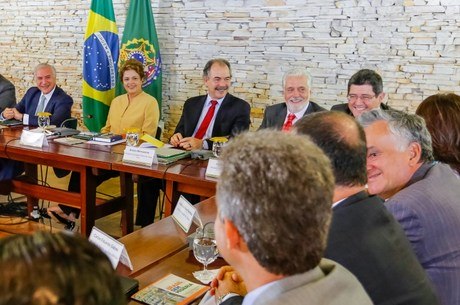 Dilma Rousseff reuniu todos os ministros na Granja do Torto