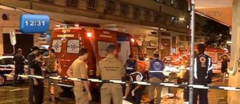 Duas mulheres são atacadas na noite desta terça-feira (27) na região central de Curitiba, de acordo com a PM