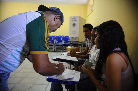 Processo eleitoral de 2014 no Brasil foi considerado com alto nível de integridade pelos pesquisadores 