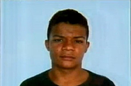 Jonathan Aparecido Lopes é o suspeito de ter atirado na criança