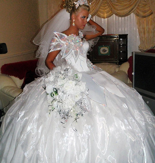 vestido de noiva todo brilhante
