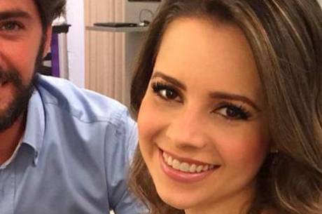 Sandy substituirá Ivete Sangalo em reality show, diz jornal