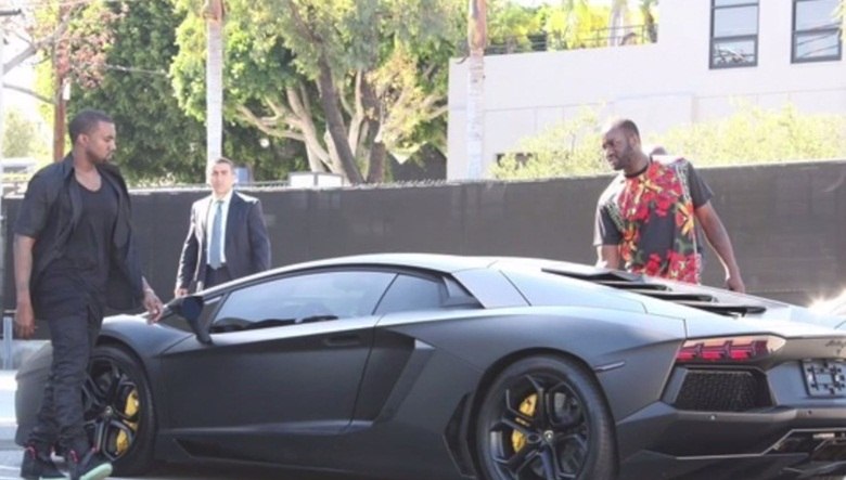 Sucesso e dinheiro: conheça os carrões dos rappers - Fotos - R7 Carros