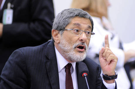 Ex-presidente da Petrobras José Sérgio Gabrielli Ex-presidente da Petrobras José Sérgio Gabrielli