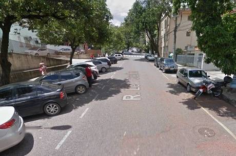 As batidas ocorreram na rua Levi Coelho, bairro Santa Efigênia