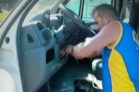 Veículo de emergência ficou seis horas parado