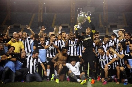 Botafogo já faturou a Taça Guanabara e agora quer título do Carioca