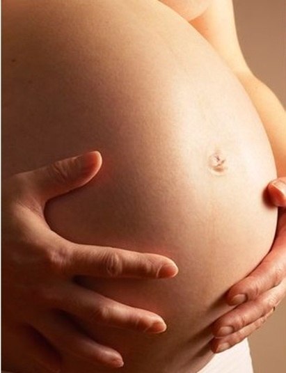 O médico Dorin Scladan que cuidou da romena no hospital disse que a barriga dela era realmente de uma gestante de nove meses. — Não tínhamos como pensar que ela não estava grávida 