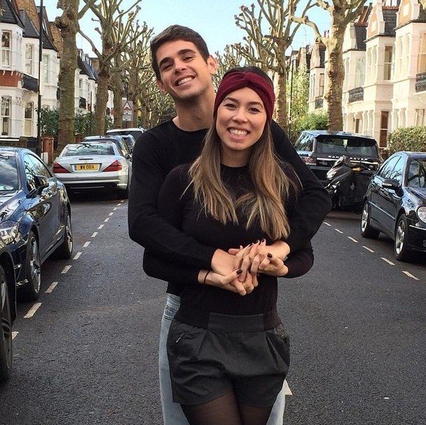 Oscar revela lado romântico e se derrete pela mulher nas redes sociais -  Fotos - R7 Futebol