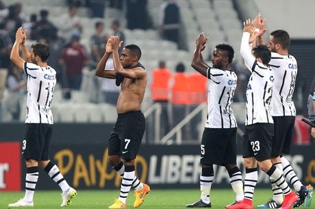 Corinthians encara o Palmeiras pela semifinal do Paulistão
