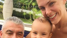 Ana Hickmann curte piscina com o marido e o filho