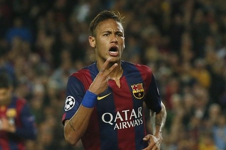 Neymar tirou onda depois de marcar o segundo contra o PSG