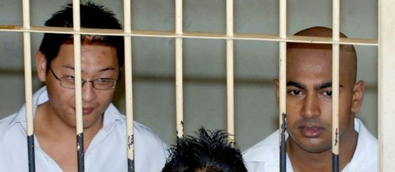 Australianos Chan e Sukumaran foram condenados à morte por serem líderes do grupo "Os Nove de Bali"