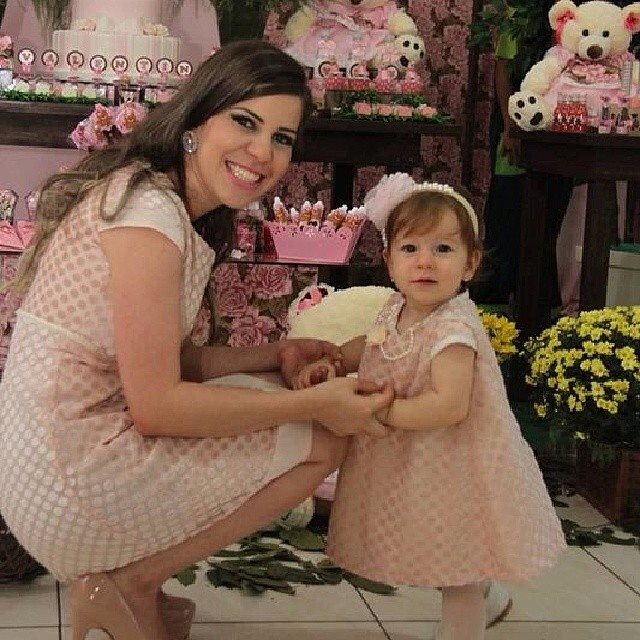 fotos de mae e filha com roupas iguais