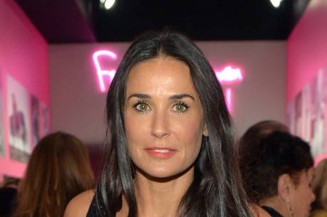 Demi Moore pede privacidade neste momento Demi Moore pede privacidade neste momento