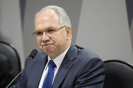Luiz Fachin foi indicado por Dilma Rousseff ao STF Luiz Fachin foi indicado por Dilma Rousseff ao STF