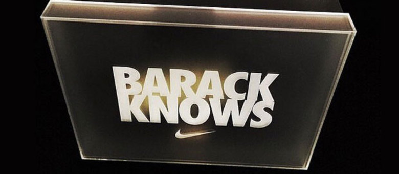 Modelo personalizado foi entregue ao presidente em uma caixa preta com a frase “Barack Knows” (Barack sabe)