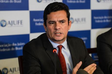Sérgio Moro rejeitou denúncia contra empreiteiros