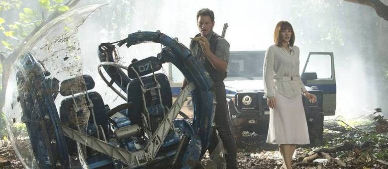Chris Pratt e Bryce Dallas Howard, os protagonistas de Jurassic World — O Mundo dos Dinossauros
