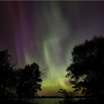 Aurora Boreal: veja como assistir o fenômeno das 'luzes no céu' em tempo  real - TecMundo