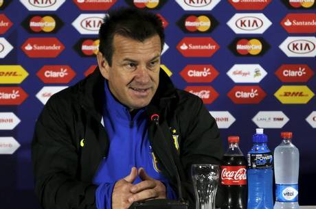Dunga concedeu entrevista coletiva nesta sexta e polemizou
Dunga concedeu entrevista coletiva nesta sexta e polemizou
