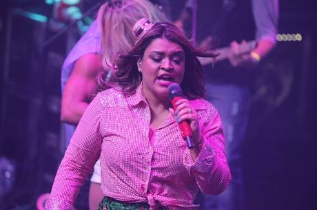 Preta Gil comandou o Arraia da Preta, o primeiro show de casada Preta Gil comandou o Arraia da Preta, o primeiro show de casada