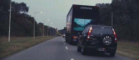 Caminhão transparente da Samsung. #caminhao #caminhoneiro #samsung #a