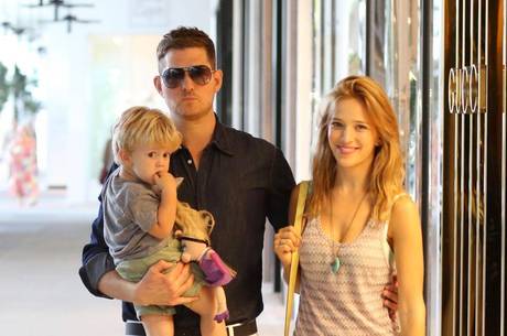 Filho de Michael Bublé já em casa e melhor Filho de Michael Bublé já em casa e melhor