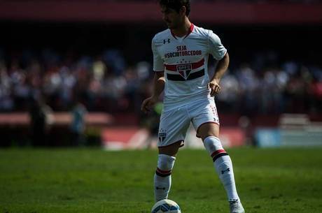 Alexandre Pato foi o autor de dois gols na vitória do Tricolor.
