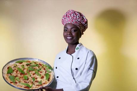 Nayara Justino inaugura pizzaria no Rio de Janeiro