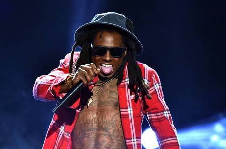Lil Wayne se deu mal em jatinho particular Lil Wayne se deu mal em jatinho particular