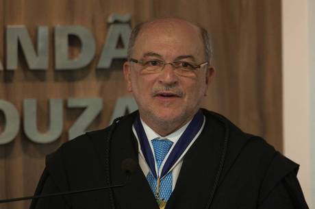 Na imagem, o ministro Aroldo Cedraz (TCU)
Na imagem, o ministro Aroldo Cedraz (TCU)