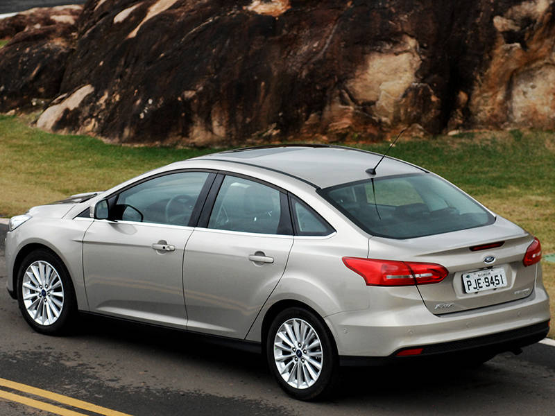 Ford Focus Fastback é um bom sedã, mas tem vergonha disso - Notícias ...