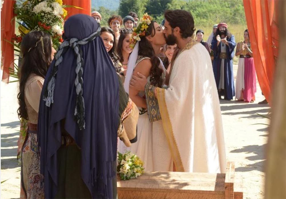 Assista Ao Clipe De No Poco Te Encontrei Sucesso Em Os Dez Mandamentos Recordtv R7 Os Dez Mandamentos sucesso em os dez mandamentos