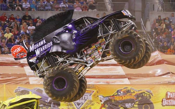 Monster Trucks – Papo de Cinema