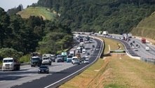 Engavetamento com oito carros deixa um morto na rodovia dos Bandeirantes (SP)