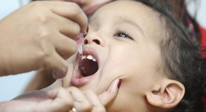 Governo convocou os brasileiros a se vacinar contra o sarampo e a poliomielite
