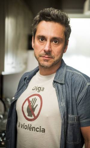 Alexandre Nero interpreta o picareta Romero Rômulo na novela Alexandre Nero interpreta o picareta Romero Rômulo na novela