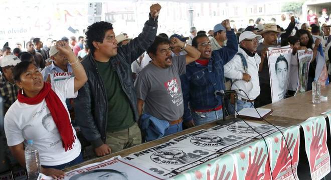 México sofre com a forte atuação de grupos criminosos em várias regiões México sofre com a forte atuação de grupos criminosos em várias regiões