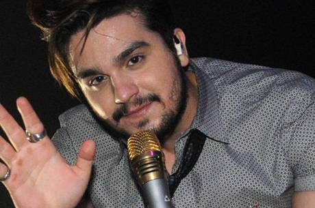 Luan Santana deve desfilar em 2016 na Imperatriz Leopoldinense Luan Santana deve desfilar em 2016 na Imperatriz Leopoldinense