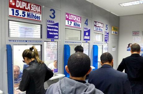 Justiça libera funcionamento de igrejas e casas lotéricas