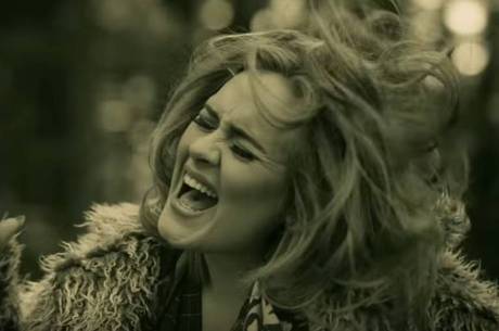 Clipe de Hello é o maior sucesso da história Clipe de Hello é o maior sucesso da história