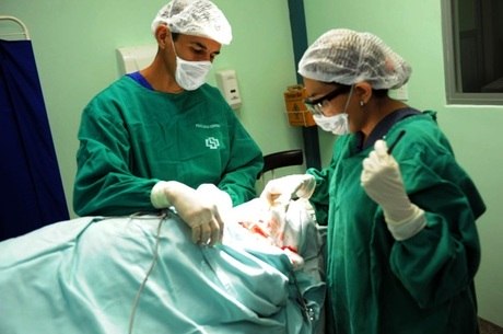 Pacientes que são resistentes à anestesia local podem decidir pela anestesia geral, um procedimento bem mais complicado