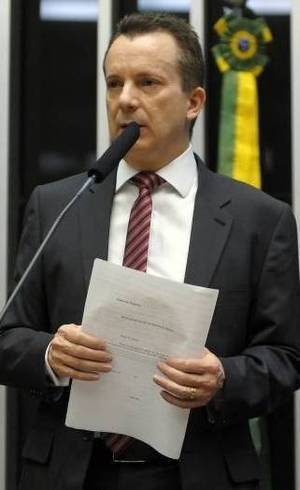 Russomanno lidera a pesquisa para eleições 2016 Russomanno lidera a pesquisa para eleições 2016