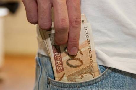 Restituições ficam disponíveis no banco por um ano Restituições ficam disponíveis no banco por um ano