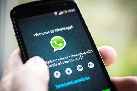 "É mais fácil falar do que fazer", comenta especialista sobre bloqueio do Whatsapp "É mais fácil falar do que fazer", comenta especialista sobre bloqueio do Whatsapp