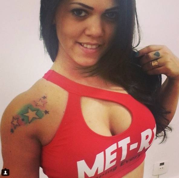 Anã Mais Sexy Do Mundo Gringos Levantam A Bola De Gata Brasileira Que Bomba Na Web Fotos 8972