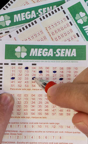 Mega-Sena deve pagar neste sábado prêmio de R$ 26 milhões