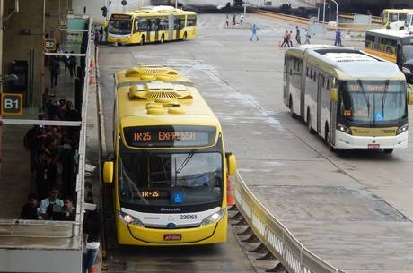 Tarifa de ônibus de Brasília, a mais cara do Brasil, poderia ter ...